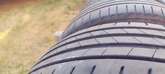 225/50/R17 - 9