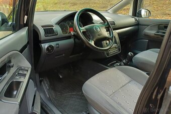 Volkswagen Sharan 2.0TDi 103Kw M6 R.V.04/2009 BLUEMOTION MpV - 9