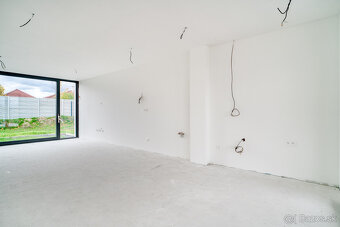 Na predaj 4-izbová novostavba v Kráľovej pri Senci - 9