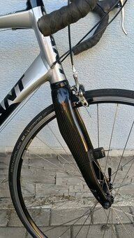 Giant Defy 4 - 9