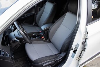 Hyundai i20 1.2i Comfort - 9