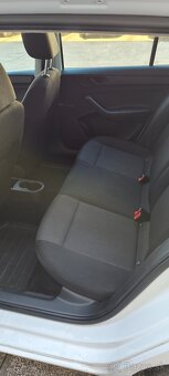 Predám Škoda Rapid Spaceback Active - 9