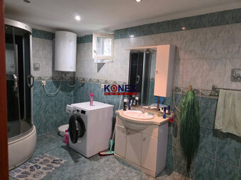 PREDAJ PRIESTRANNÉHO rodinného domu – VEĽKÝ HOREŠ - 9