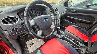 FORD FOCUS 1.6i - 9