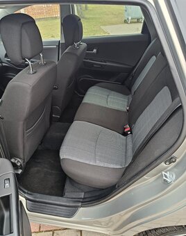 Kia Ceed 1.4 benzín - 9