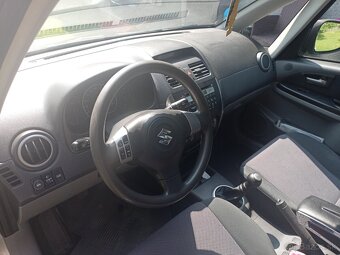 Suzuki sx4 - 9