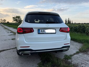 Mercedes-Benz GLC 300d 4Matic A/T virtual cocpit - 9