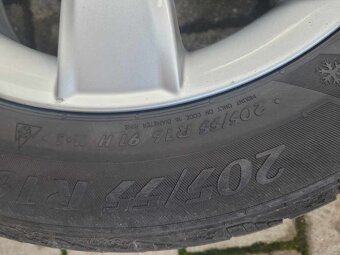 Predám originál zimnú sadu Škoda Superb 205/55 R16 - 9
