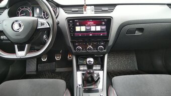 ŠKODA OCTAVIA RS 2.0 TSI 180 kW (245PS) - 9