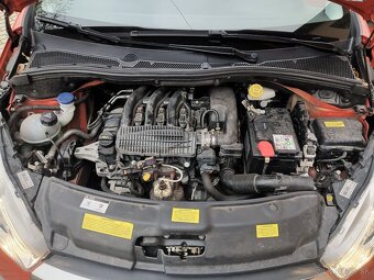 Peugeot 208 - 9