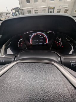 Honda CIVIC SPORT 1,5 Turbo VTEC 6MT Hatchback - 9