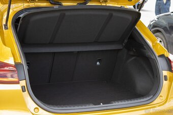 Kia XCeed 1.5 T-GDi Gold (Navi pack), 118kW, M6 06/2022 - 9