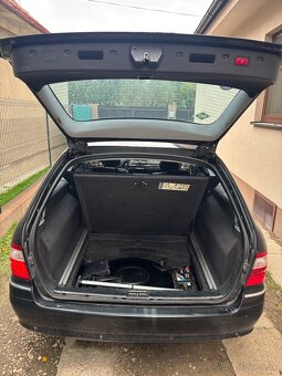 MERCEDES-BENZ E320 4MATIC BENZIN+PLYN 5AT - 9