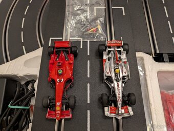 Autodráha Carrera Digital 132 Formula Racers - 9