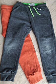 Chlapčenské tepláky veľ. 110 - 9