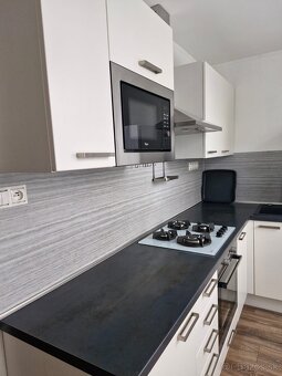 2 izbový byt SENICA centrum - 9