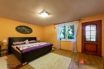 Predaj priestranného krásneho rodinného domu v Dobrohošti. - 9