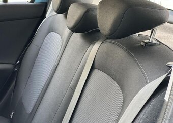 Hyundai i20 1.2i 16v KLIMATIZACE ČR 1.MAJ benzín manuál - 9