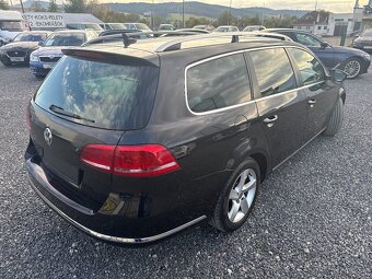 Volkswagen Passat Variant 2.0 TDI BMT Comfortline - 9
