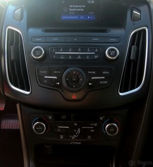 Ford Focus kombi 1.0 ecoboost 8/2016 - 9