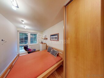 Klimatizovaný 4 izbový byt 100m2 s balkónom, záhradko… - 9