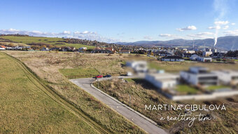 Slnečný stavebný pozemok nad Zvolenom 956 m² je na predaj - 9