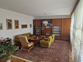 4-izbový dom s garážou na Zobore - prenájom - 9