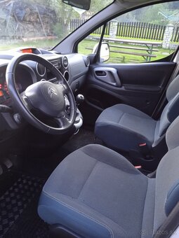 Predám Citröen Berlingo - 9