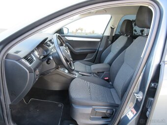Škoda Octavia Combi 1.6 TDI Ambition DSG - 9