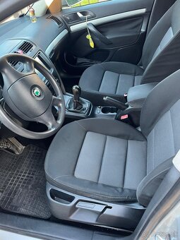 Octavia 2 1,9Tdi - 9
