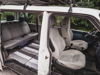 Predám VW Caravelle T4 2.4d syncro 57kw 4x4 - 9