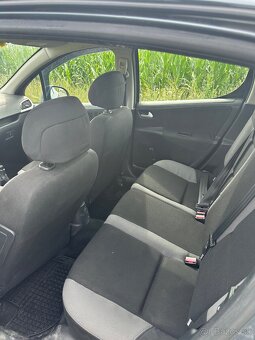 Peugeot 207 1.6 HDi 66 kW, r.v. 2006, šedá metalíza - 9