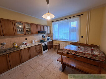 Rodinný 5-izbový dom v kľudnej časti obce Dvorníky - 9