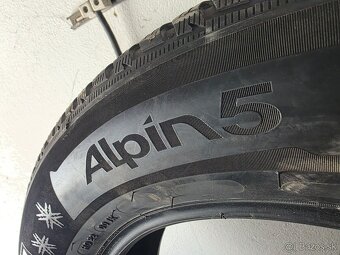 Zimne pneumatiky 215/65 r17 Michelin Alpin5 dot2020 - 9