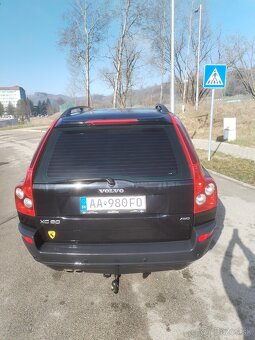 Volvo XC 90 2.4D, 120kw, manuál 6r,koža, 7 miestne, servis - 9