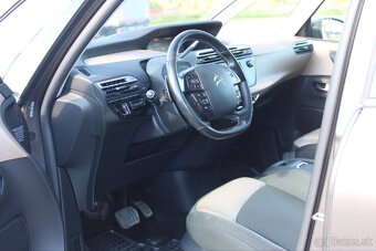 Citroën C4 Picasso 7-miestne - 9
