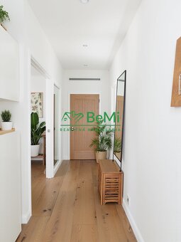2-IZBOVÝ BYT S BALKÓNOM V OPATOVEJ - NA PREDAJ - 9
