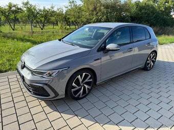 VW GOLF VIII R-line 1.5 eTSI - 9