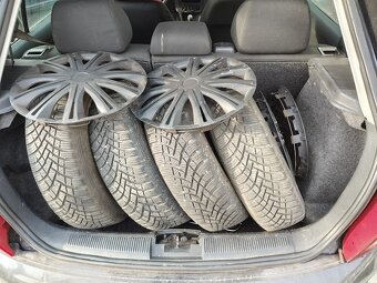 Fabia 2006 1.2 HTP 47 kw/ 55 koní 1000 € - 9