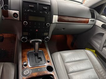 Volkswagen Touareg V6 - 9