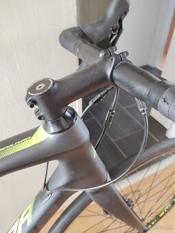 Cestny karbonovy bicykel Merida Reacto 4000 Disc - 9