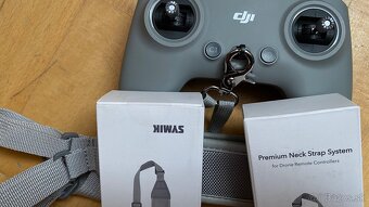 Nový široký popruh Symic na DJI ovládač - 9
