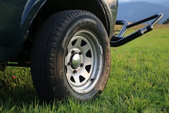 Predám Lada Niva 1,7 stvorbod  rok 2005  servo - 9