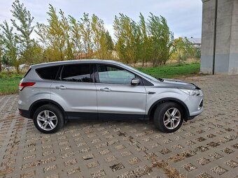 Ford Kuga 2.0 TDCI 4x4 110 kw - 9