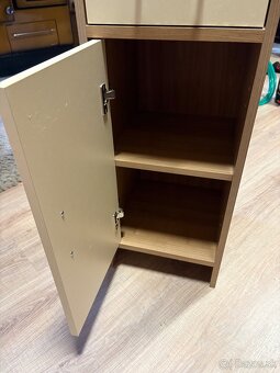 Stojatá skriňa - 9