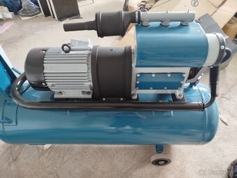 Orlik kompresor 3 valec motor 7,5 kw - 9