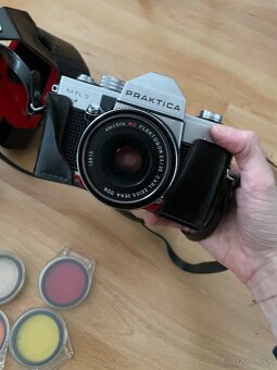 Predam fotoaparat Praktica MTL3 s objektivmi a filtrami - 9