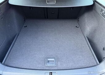 Volkswagen Golf VII 2.0TDi 110kW MAN Highline manuál 110 kw - 9