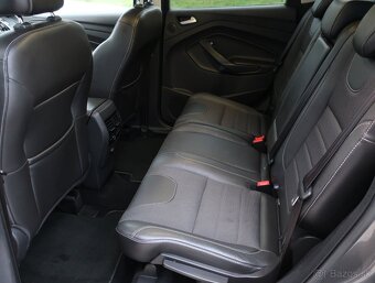 Ford Kuga Titanium r.2016 4x4 1.majiteľ-VÝRAZNE ZNÍŽENÁ CENA - 9