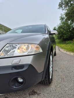ŠKODA OCTAVIA SCOUT 2 COMBI 2.0TDI 103KW 4X4 M6 2008 - 9